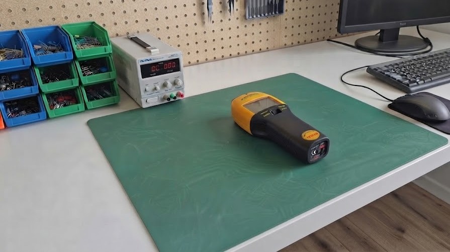 Test Zircon MultiScanner HD900 – wykrywanie profili, przewodów i metalu w ścianach